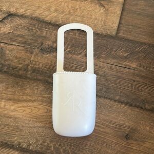 Ryan Rose Cutie Holder